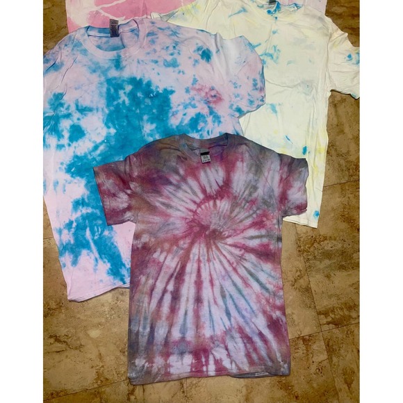Bundle of Tie-Dye Tees - Picture 4 of 8